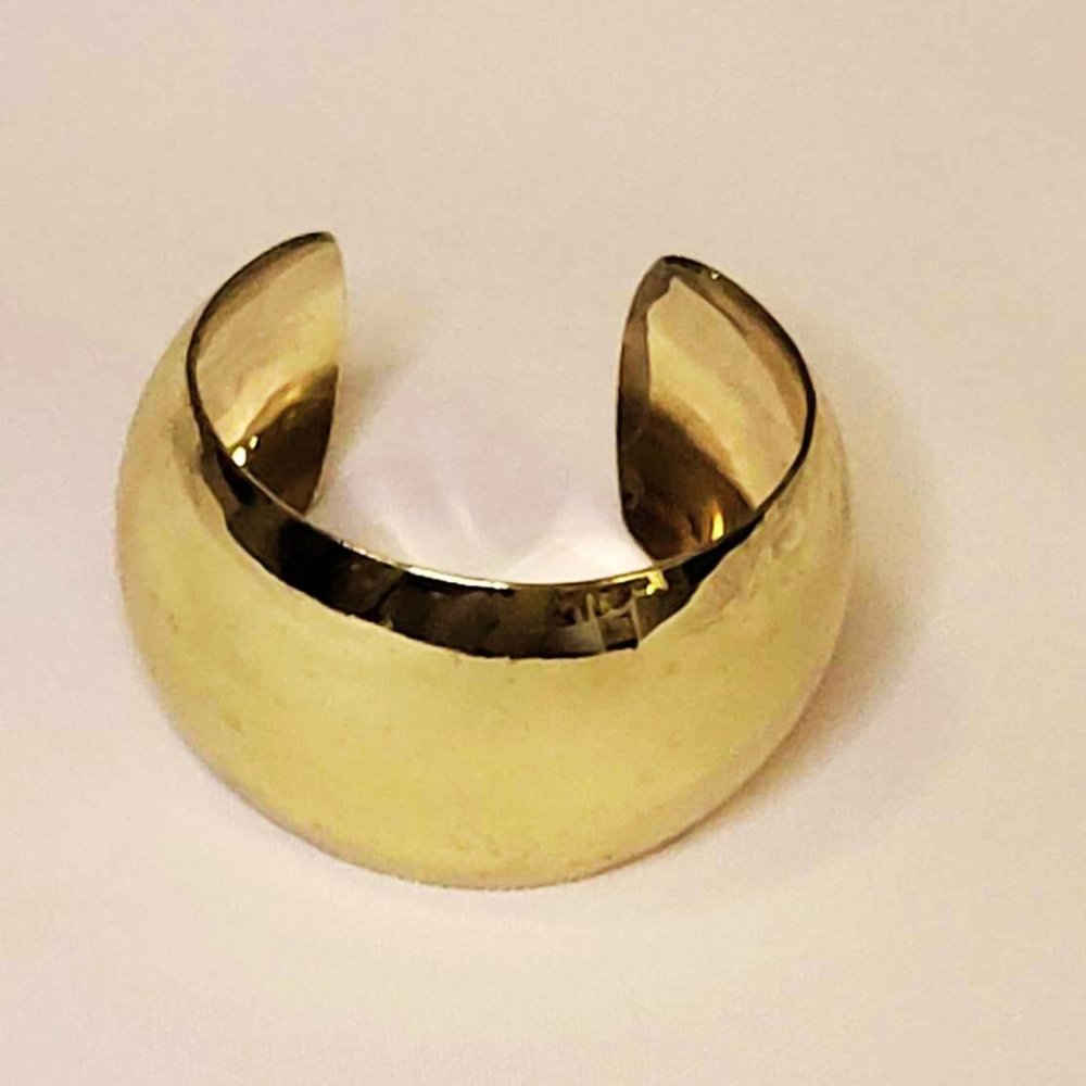 Open & Adjustable Bangle Bracelet	- Gold Color. Gift with a $ 50+ purchase)